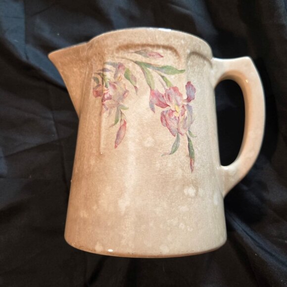 Vintage UNIVERSAL POTTERIES, Cambridge, Ohio Stoneware Floral Pitcher - Picture 2 of 10